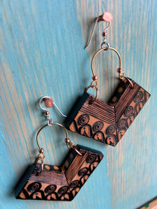 “IN AWE too” Collection