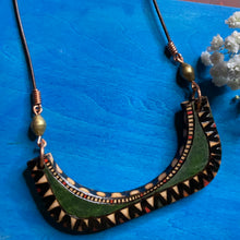 Load image into Gallery viewer, Sojourn Necklace
