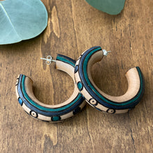 Load image into Gallery viewer, INFINITE Ear Cookies