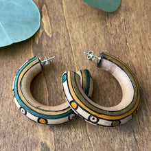 Load image into Gallery viewer, INFINITE Ear Cookies