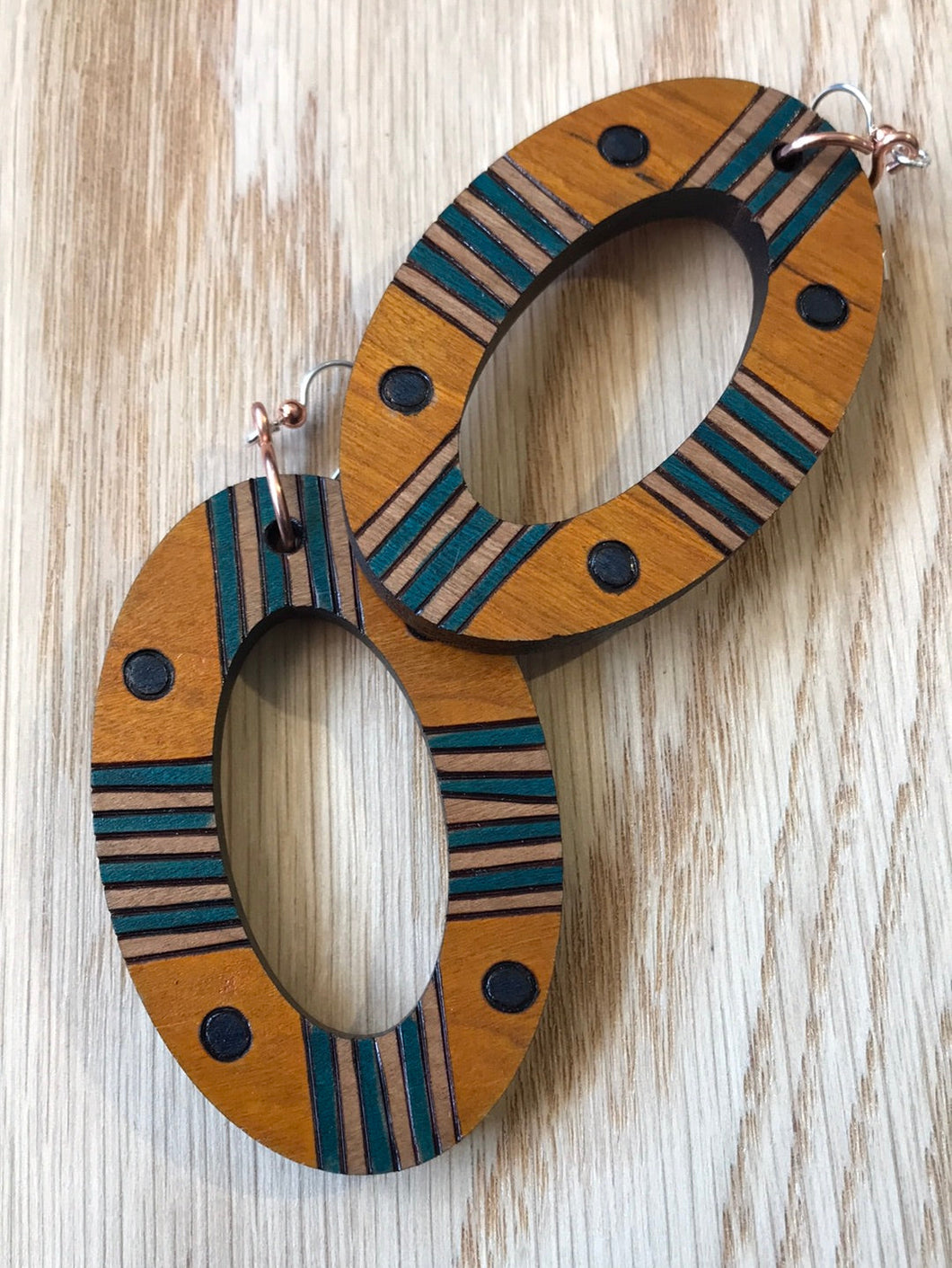 OOHLONG II Ear Cookies