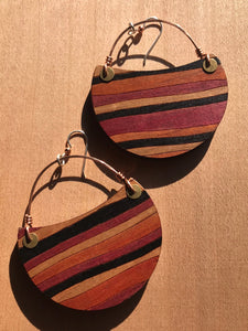 CRESCENT (LARGE) w/copper wire