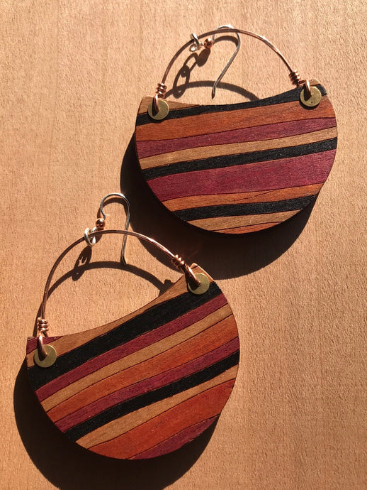CRESCENT (LARGE) w/copper wire